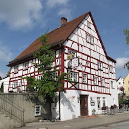 Hotel Schildwirtschaft Zum Rothen Ochsen Laupheim Exterior foto