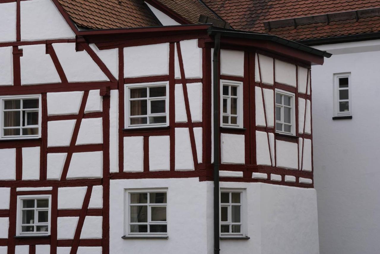 Hotel Schildwirtschaft Zum Rothen Ochsen Laupheim Exterior foto